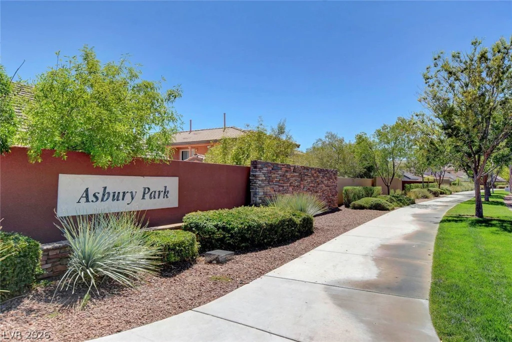 2460 Summer Home, Las Vegas, NV 89135