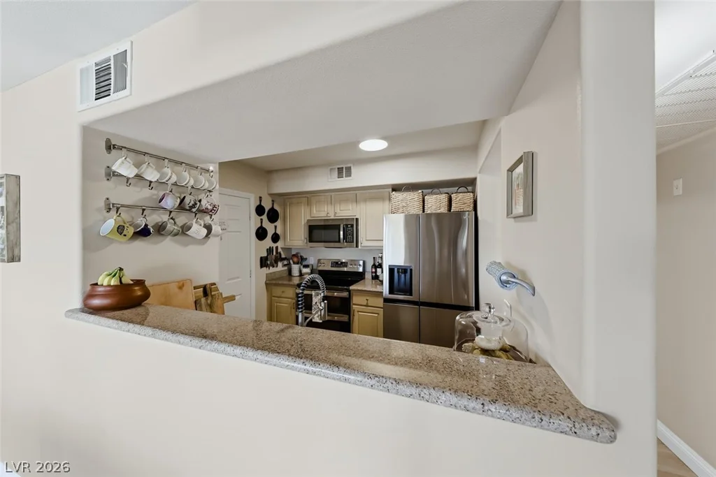 8000 Badura, Las Vegas, NV 89113