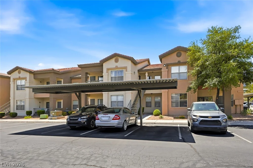 8000 Badura, Las Vegas, NV 89113