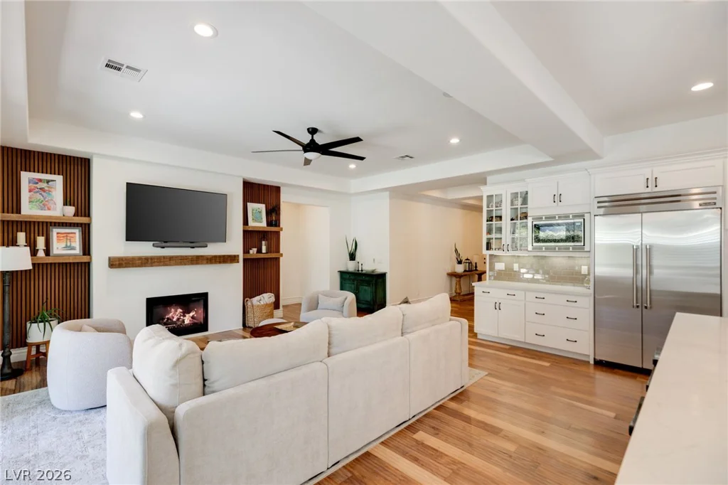 725 Porto Mio, Las Vegas, NV 89138