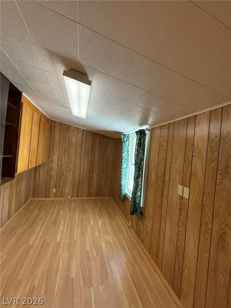 15 Sixth, McGill, NV 89318