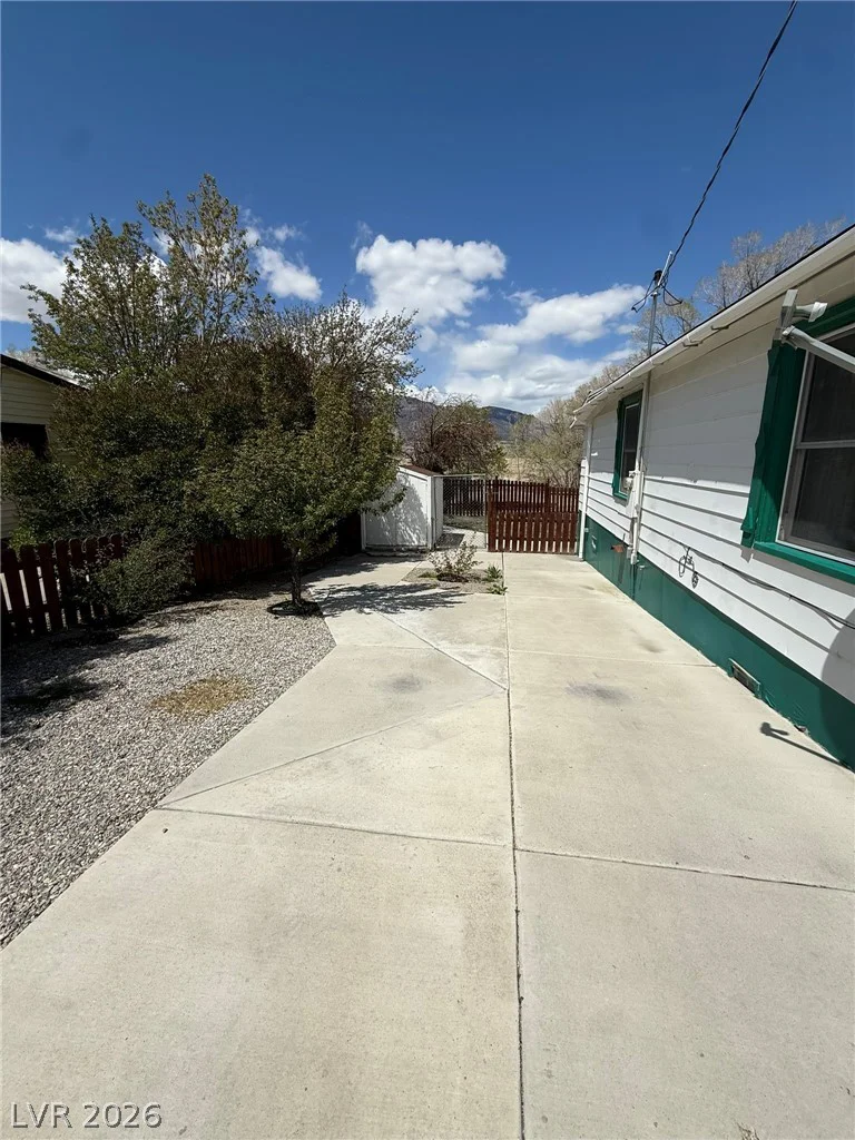 15 Sixth, McGill, NV 89318