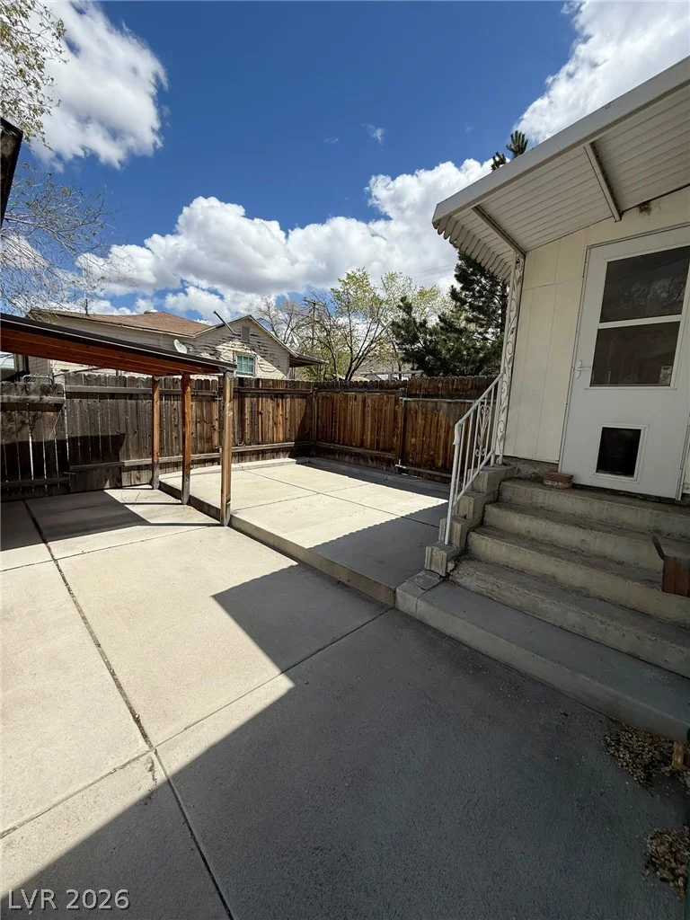 15 Sixth, McGill, NV 89318