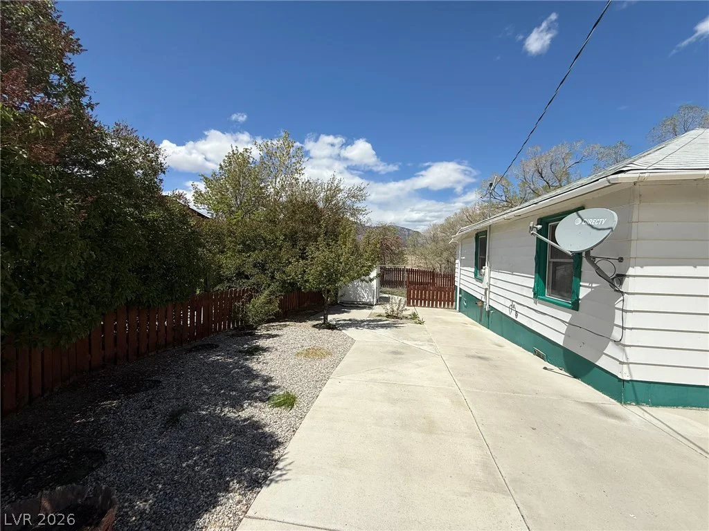15 Sixth, McGill, NV 89318