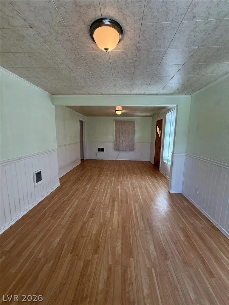 15 Sixth, McGill, NV 89318