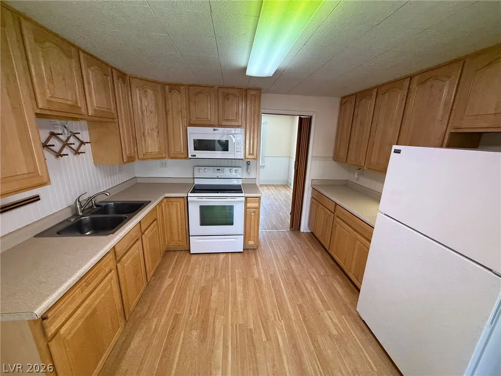 15 Sixth, McGill, NV 89318