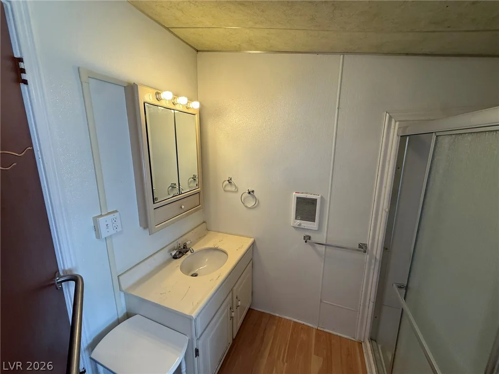 15 Sixth, McGill, NV 89318