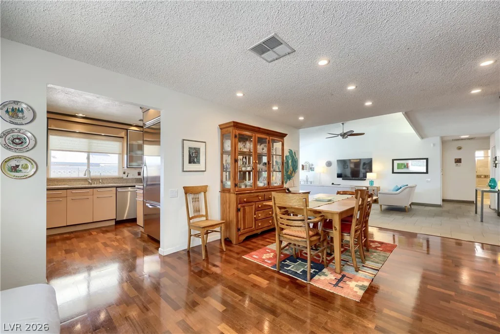 4385 Cartegena, Las Vegas, NV 89121