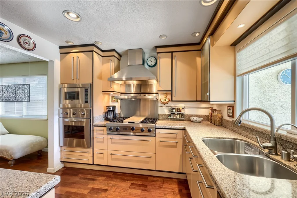 4385 Cartegena, Las Vegas, NV 89121