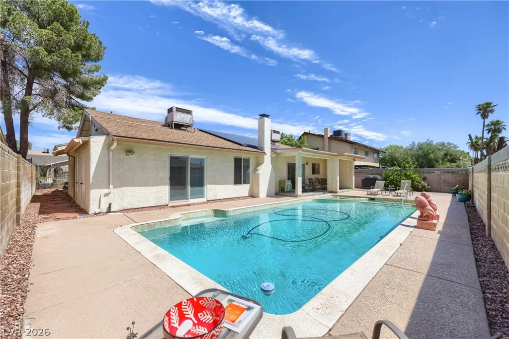 4385 Cartegena, Las Vegas, NV 89121