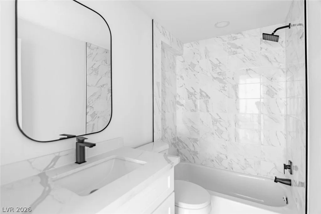 6094 Carlsbad, Las Vegas, NV 89156