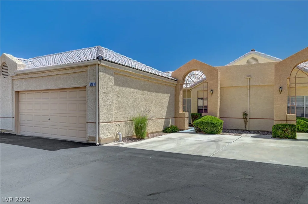 5129 Eventide, Las Vegas, NV 89107