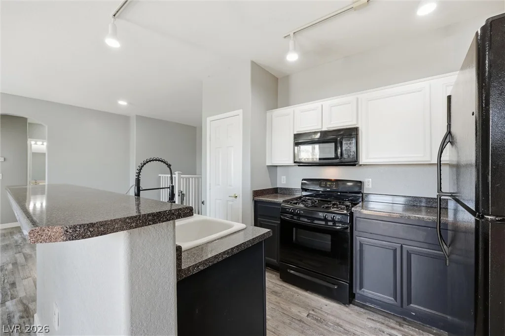 3936 Smokey Fog, North Las Vegas, NV 89081