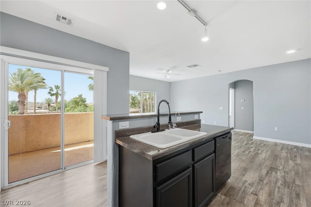 3936 Smokey Fog, North Las Vegas, NV 89081