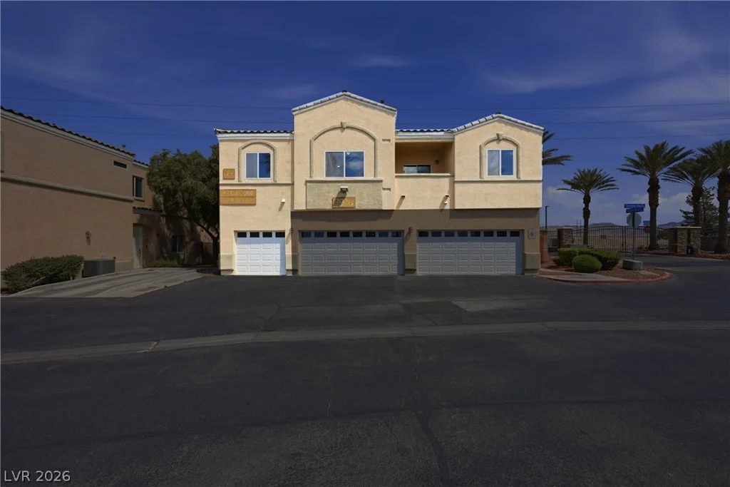 3936 Smokey Fog, North Las Vegas, NV 89081