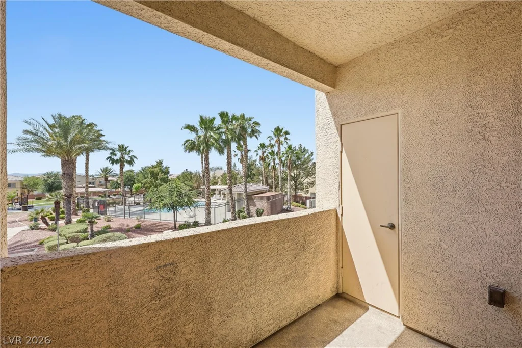 3936 Smokey Fog, North Las Vegas, NV 89081