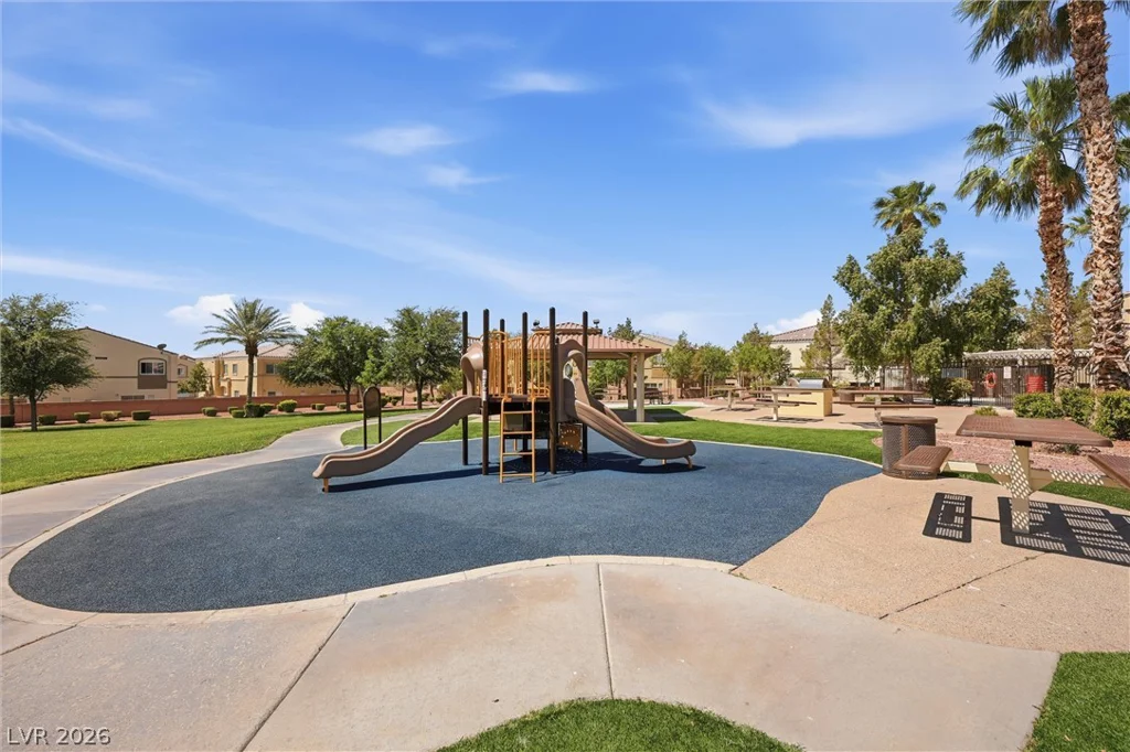 3936 Smokey Fog, North Las Vegas, NV 89081
