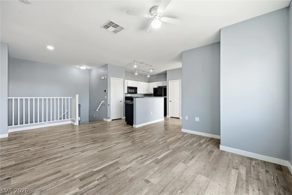 3936 Smokey Fog, North Las Vegas, NV 89081
