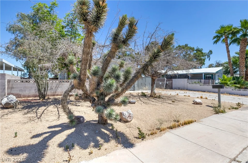 3650 Arbolado, Las Vegas, NV 89121