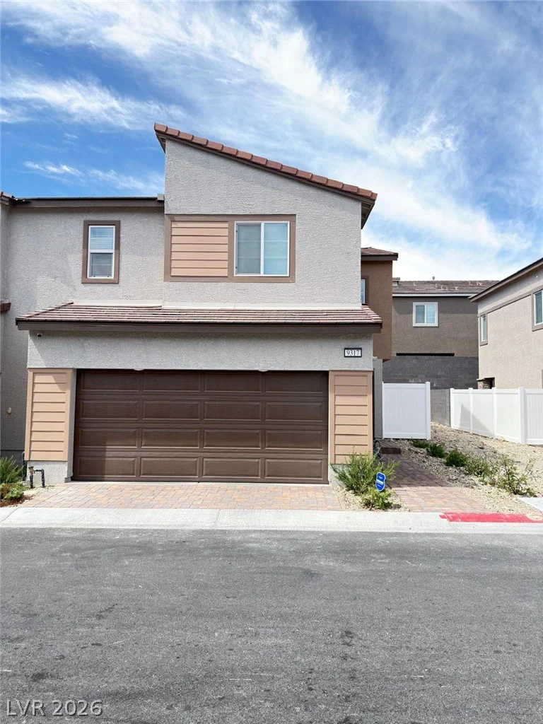 9317 Davis Falls, Las Vegas, NV 89143