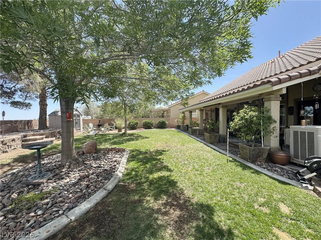 8804 Willow Cabin, Las Vegas, NV 89131