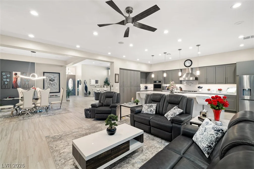 327 Quiet Harbor, Henderson, NV 89052