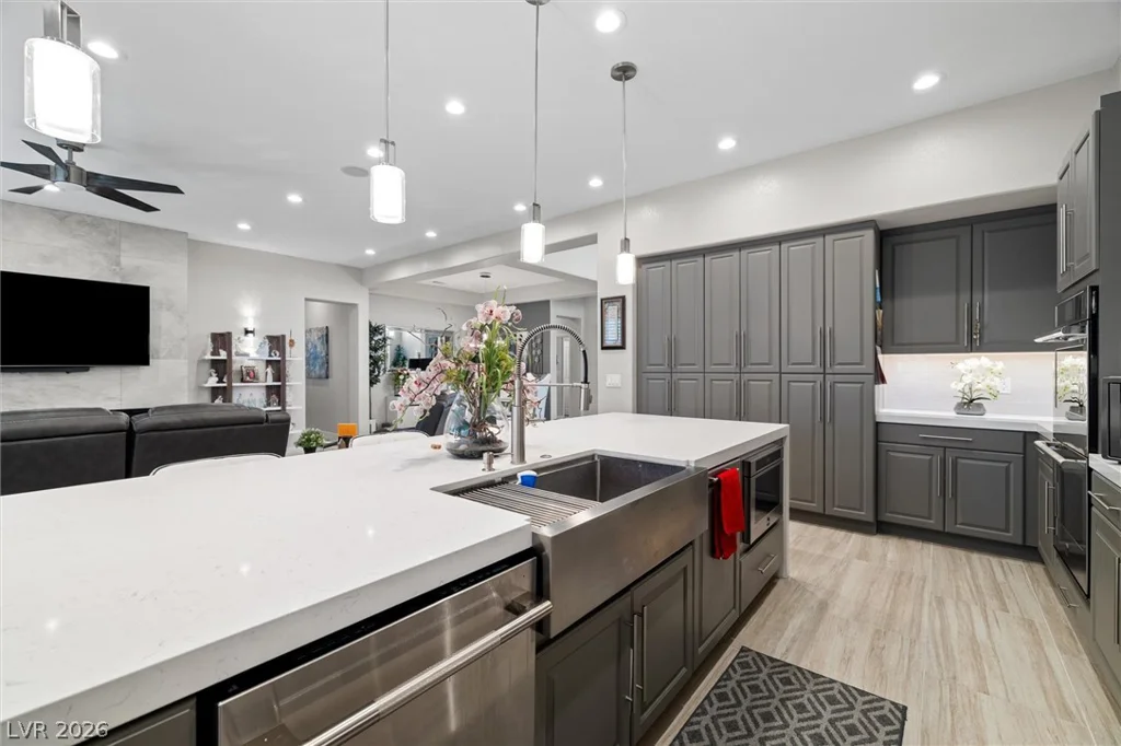 327 Quiet Harbor, Henderson, NV 89052