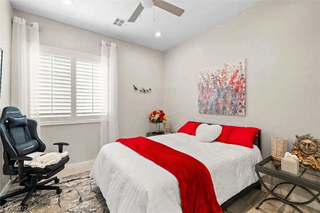 327 Quiet Harbor, Henderson, NV 89052