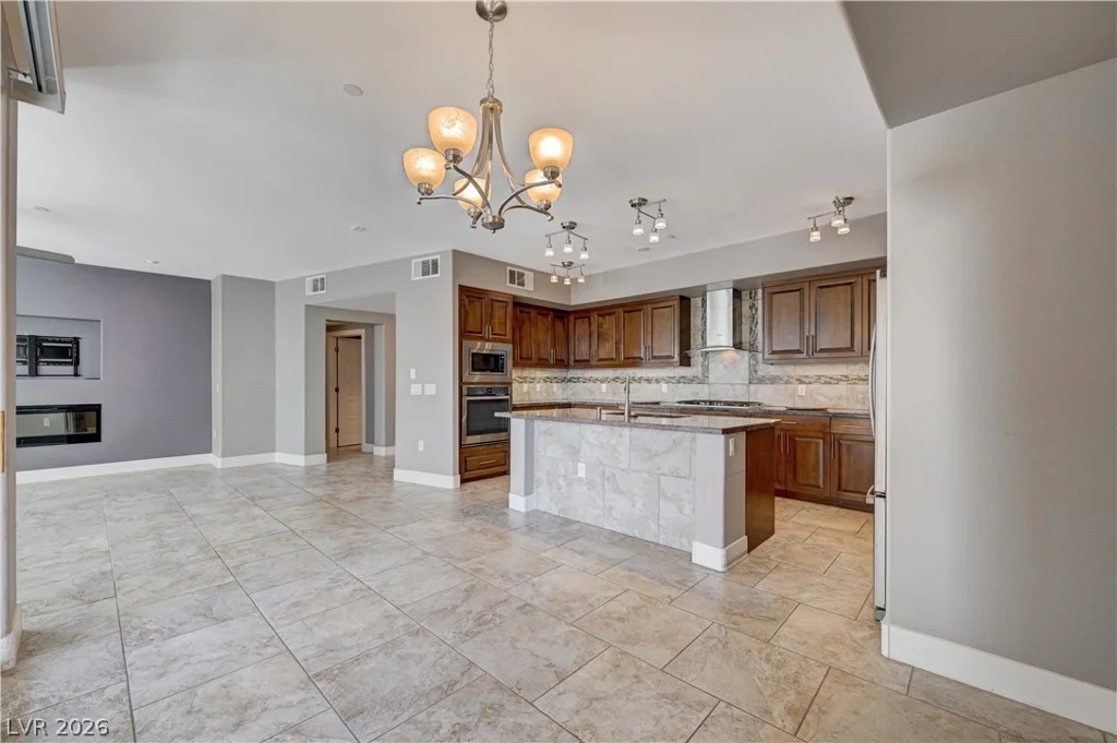 2555 Hampton, Henderson, NV 89052