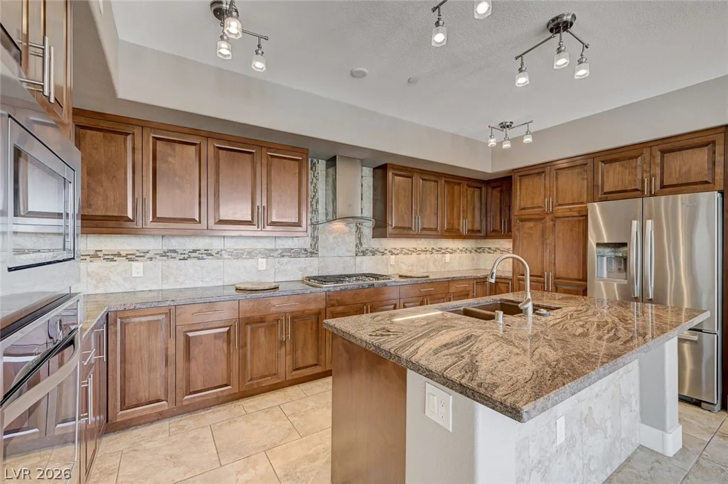 2555 Hampton, Henderson, NV 89052