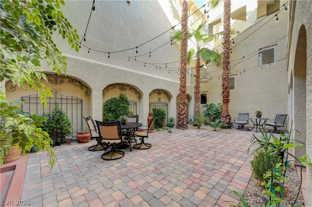 2555 Hampton, Henderson, NV 89052