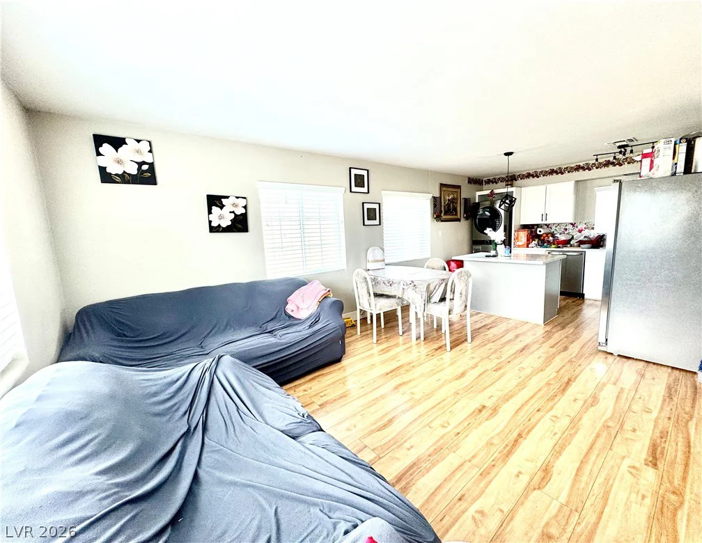 1908 Linden, Las Vegas, NV 89101