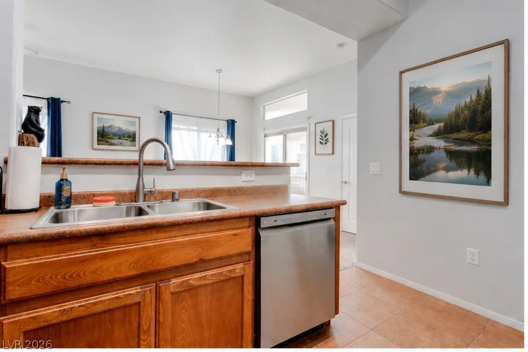 8805 Jeffreys, Las Vegas, NV 89123