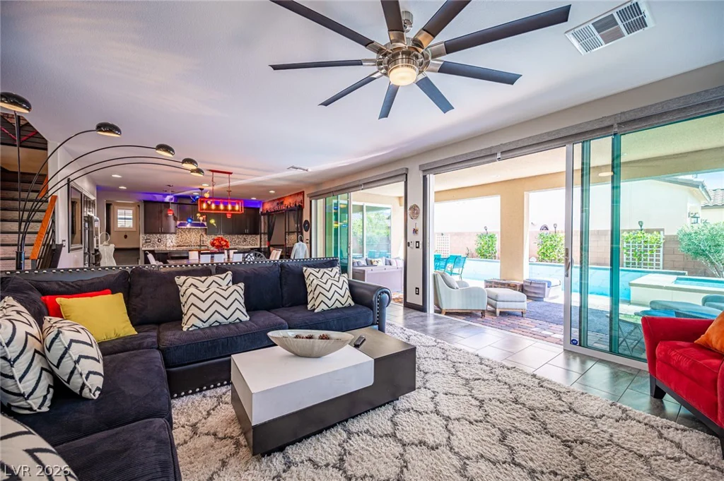 10729 Beecher Park, Las Vegas, NV 89166