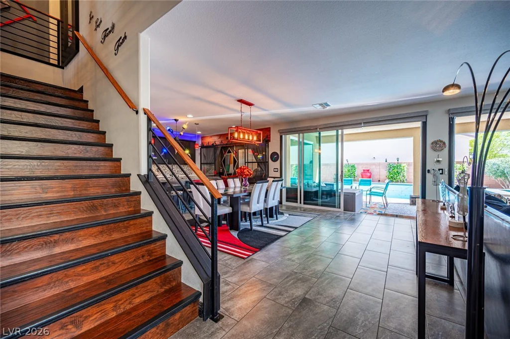 10729 Beecher Park, Las Vegas, NV 89166