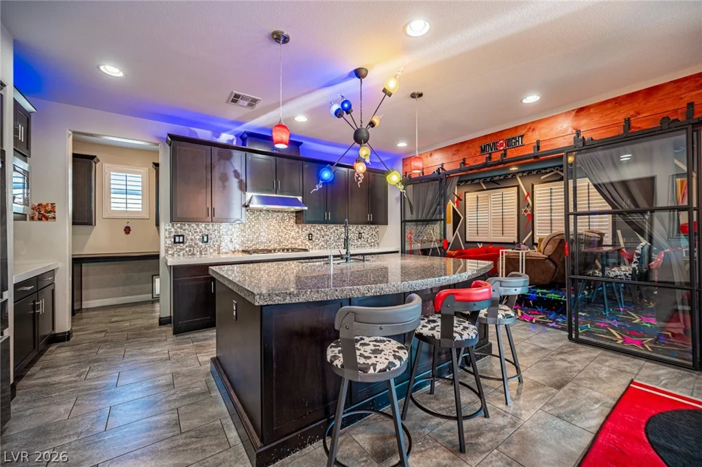 10729 Beecher Park, Las Vegas, NV 89166