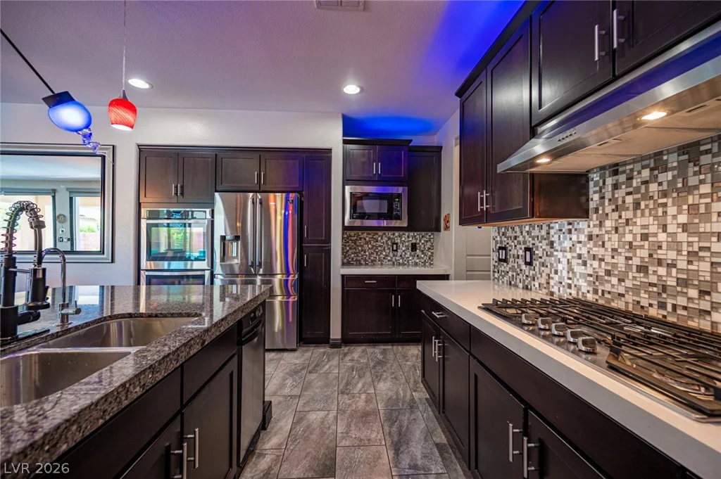 10729 Beecher Park, Las Vegas, NV 89166