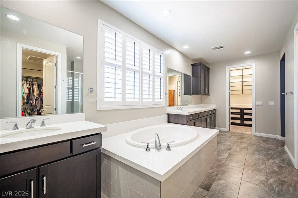 10729 Beecher Park, Las Vegas, NV 89166