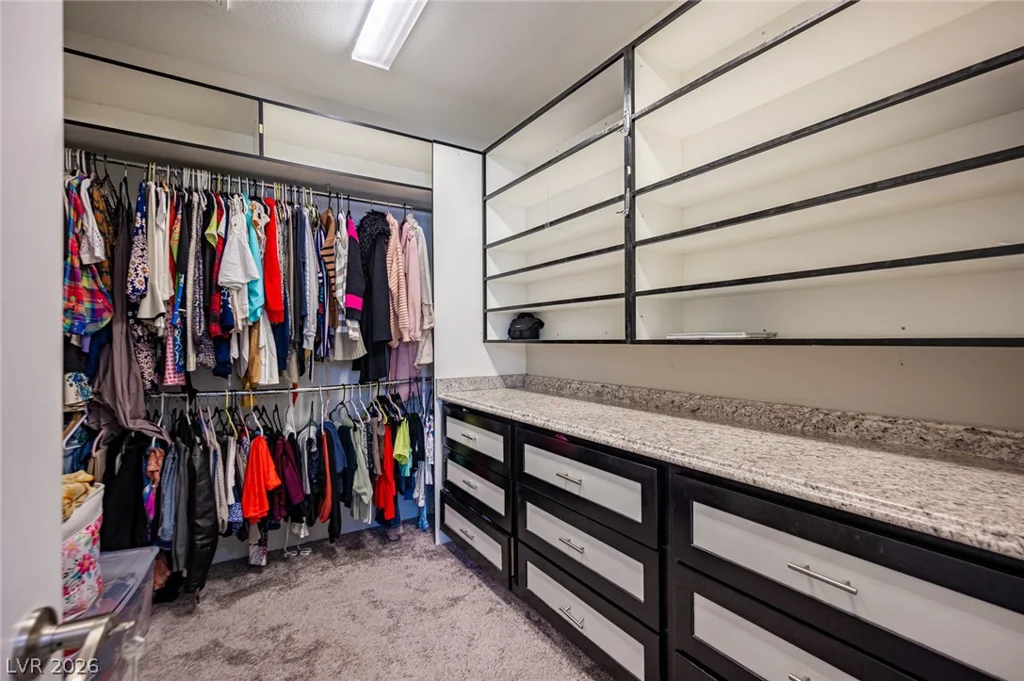 10729 Beecher Park, Las Vegas, NV 89166