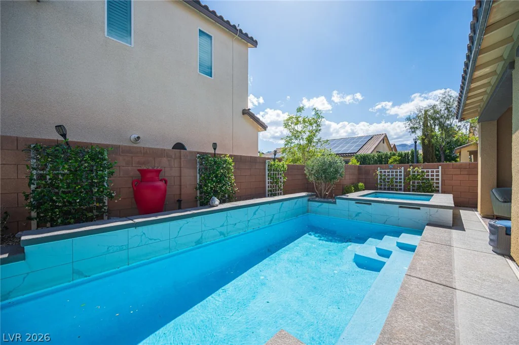 10729 Beecher Park, Las Vegas, NV 89166