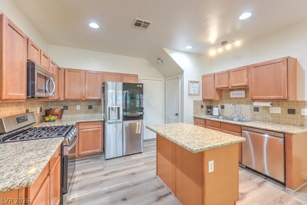731 EASTER LILY, Henderson, NV 89011