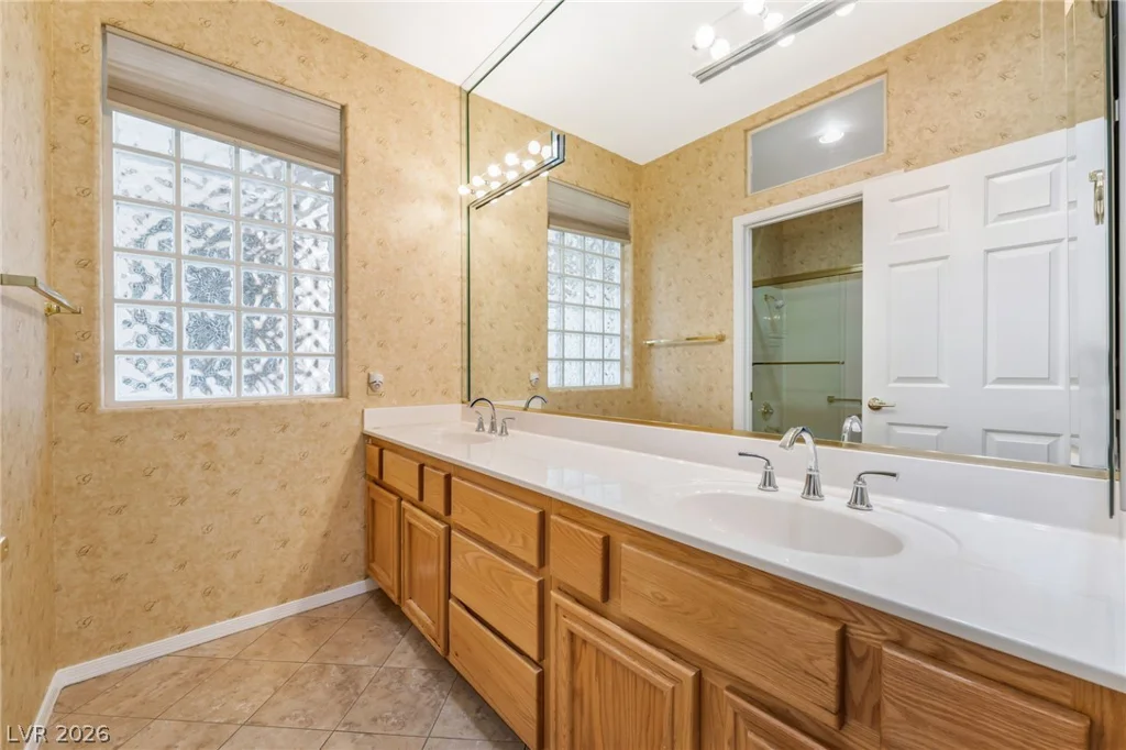 2948 Darby Falls, Las Vegas, NV 89134