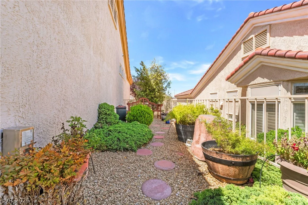 2948 Darby Falls, Las Vegas, NV 89134