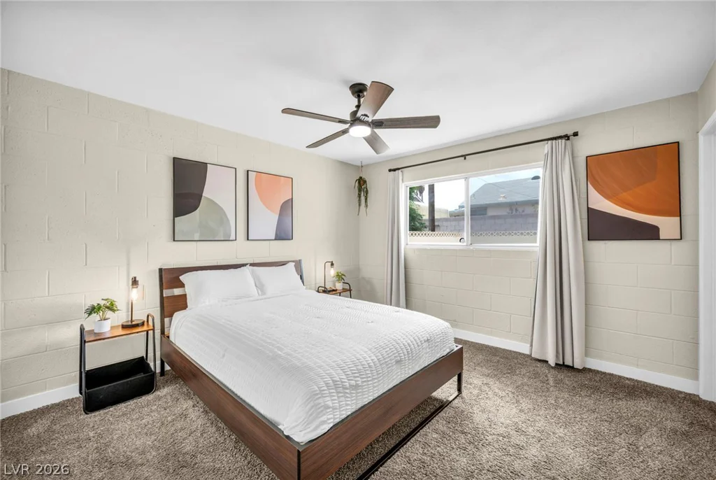 913 De Met, Las Vegas, NV 89119