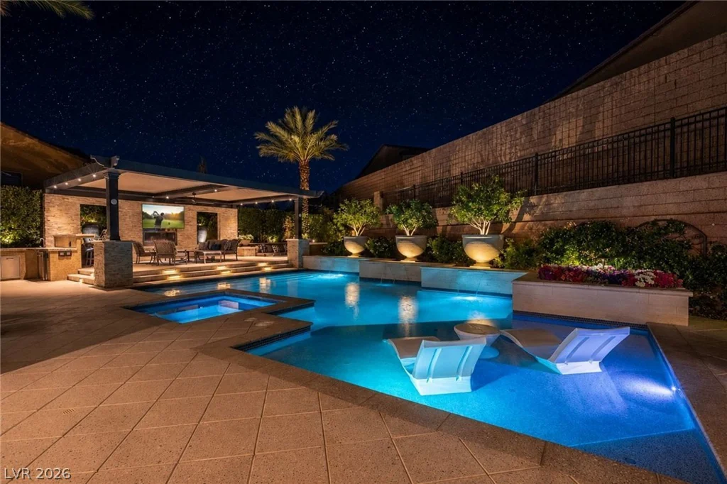 13 Durini, Henderson, NV 89011