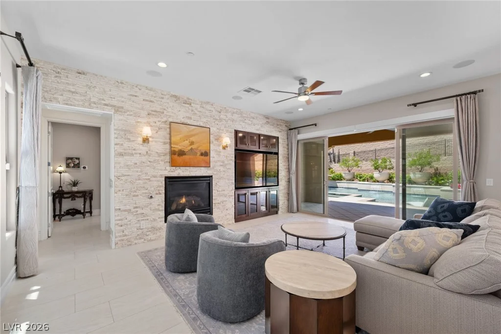 13 Durini, Henderson, NV 89011