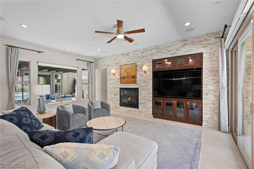 13 Durini, Henderson, NV 89011