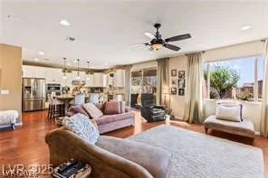 12245 Olivetta, Las Vegas, NV 89138