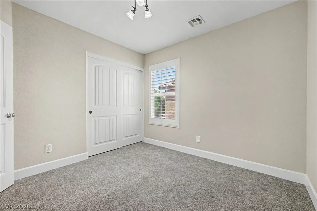 9444 Fort Connah, Las Vegas, NV 89178