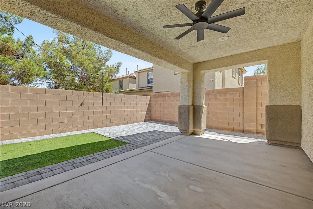9444 Fort Connah, Las Vegas, NV 89178